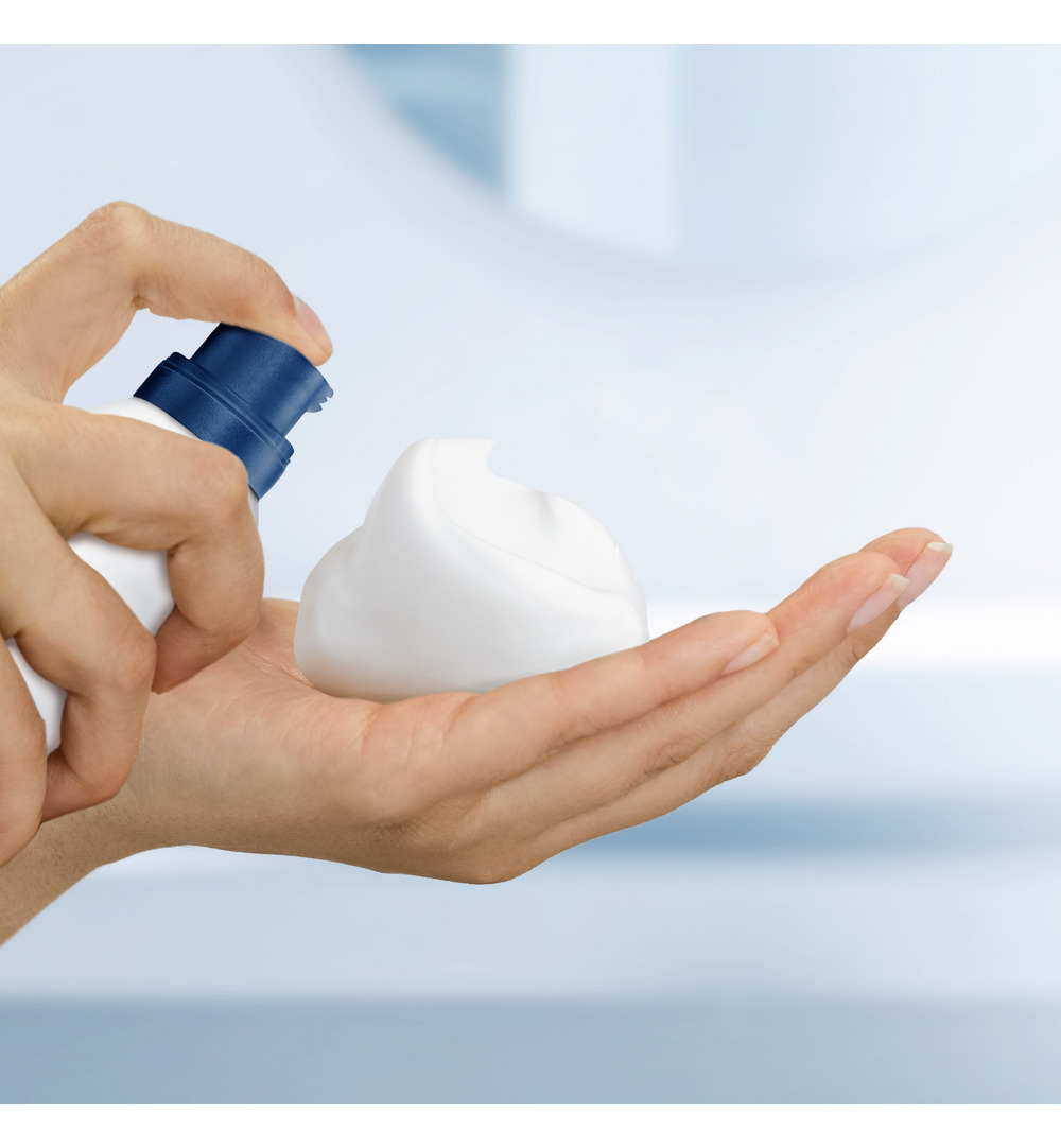 Dove Shower mousse cotton oil (200 ml) - image 3