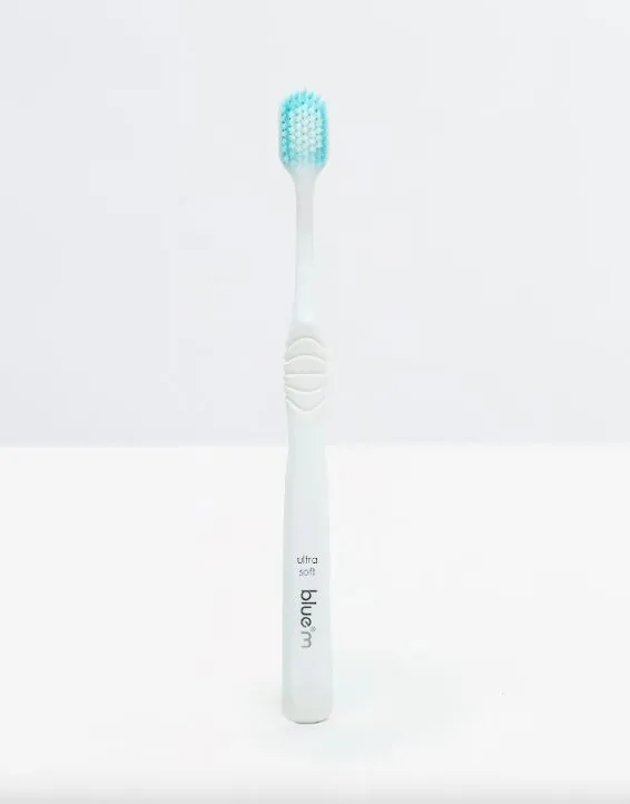 Bluem Toothbrush Day To Day (1 stuk)