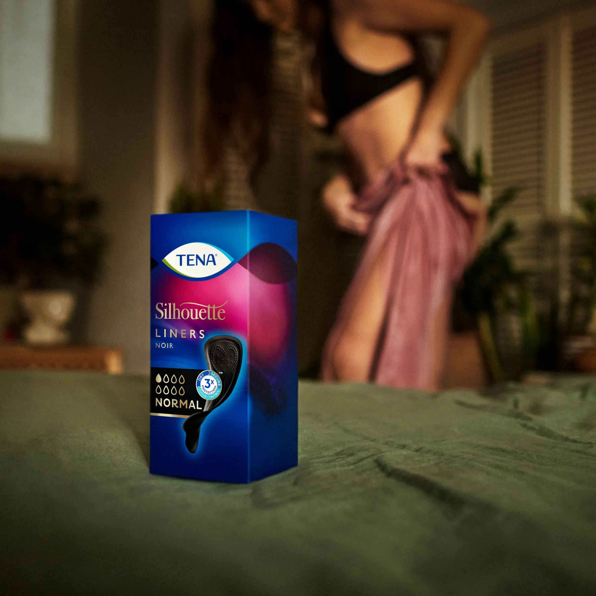 Tena Silhouette noir liner (26 stuks) - image 3