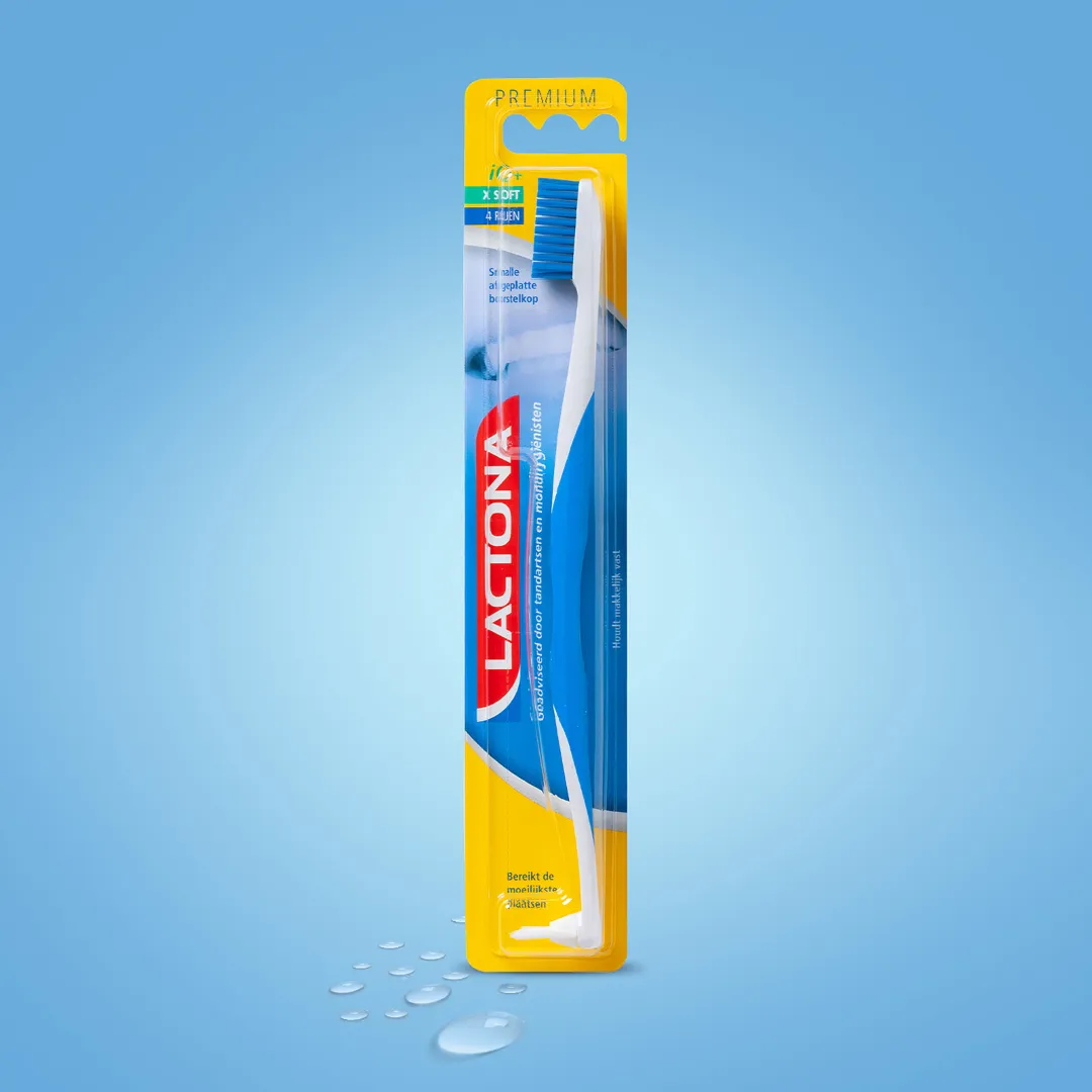 Lactona Tandenborstel IQ+ x soft (1 stuk) - image 4