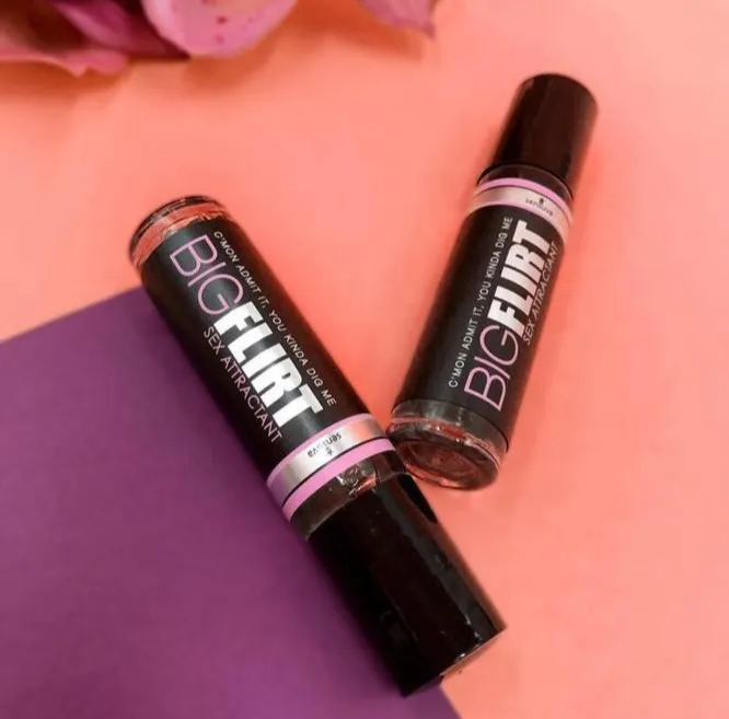 Sensuva Big Flirt Sex Attractant Roller (10 ml)