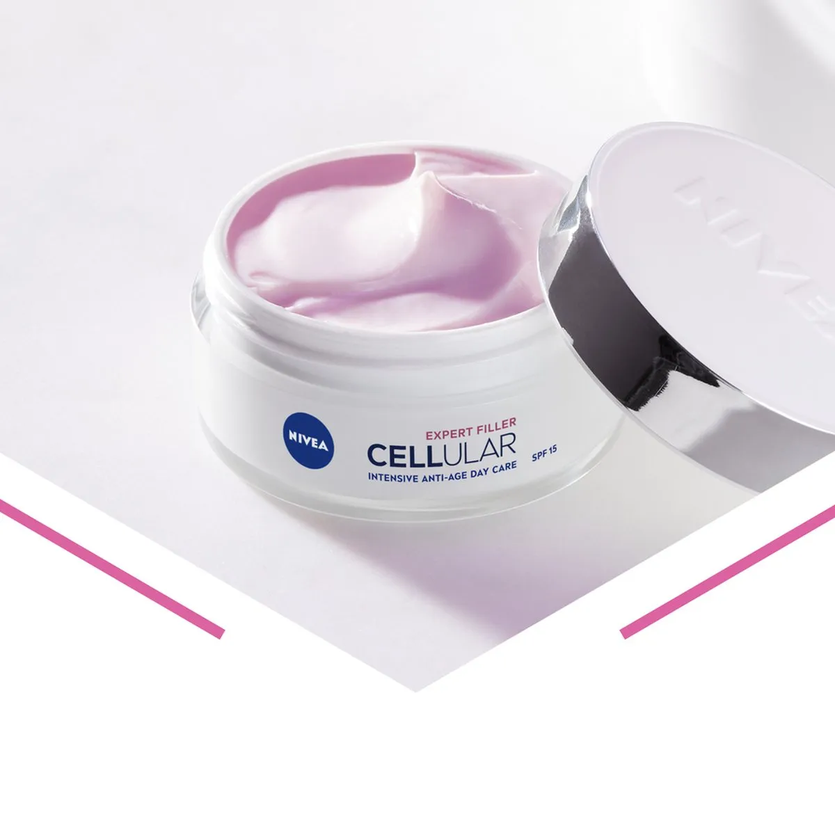 Nivea Cellular expert filler hyaluronzuur & foliumzuur (50 ml) - image 2