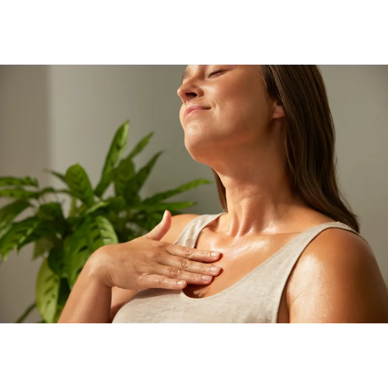 WELEDA Lavendel ontspannende body olie (100 ml) - image 2