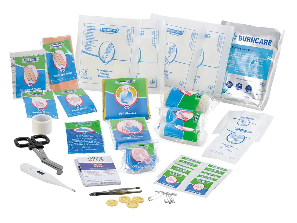 Care Plus First Aid Kit Waterproof (1 stuk)