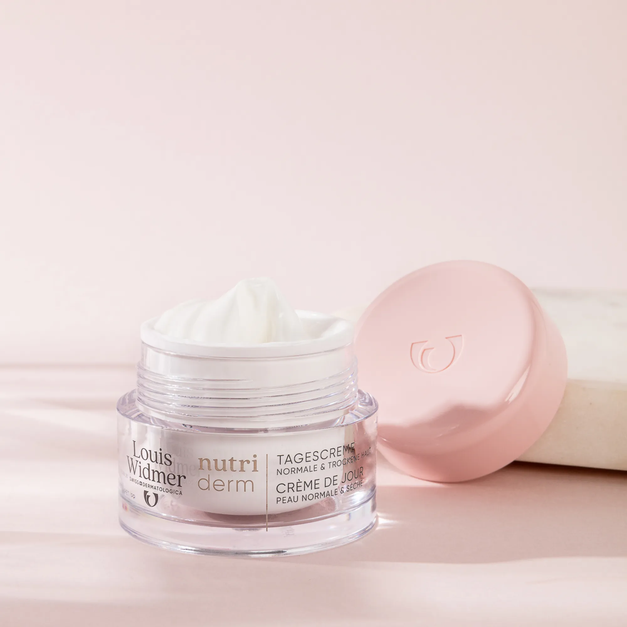 Louis Widmer Nutriderm Dagcrème zonder Parfum (50 ml) - image 2