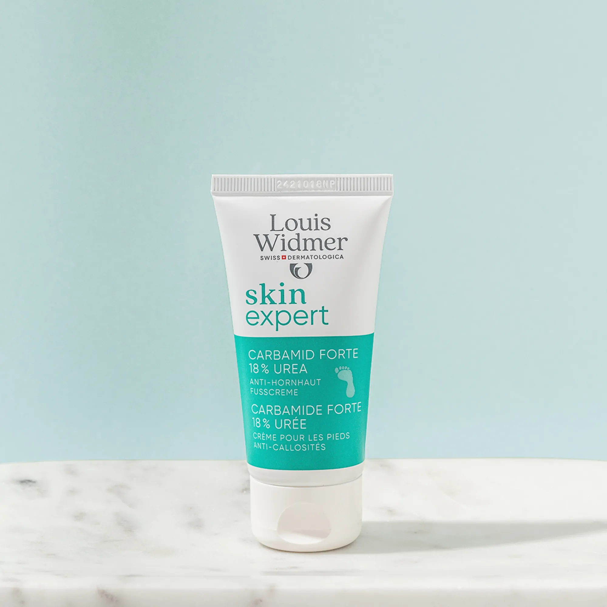 Louis Widmer Skinexpert Carbamide Forte 18 % Ureum Voetencrème tegen Eelt zonder Parfum (50 ml) - image 2