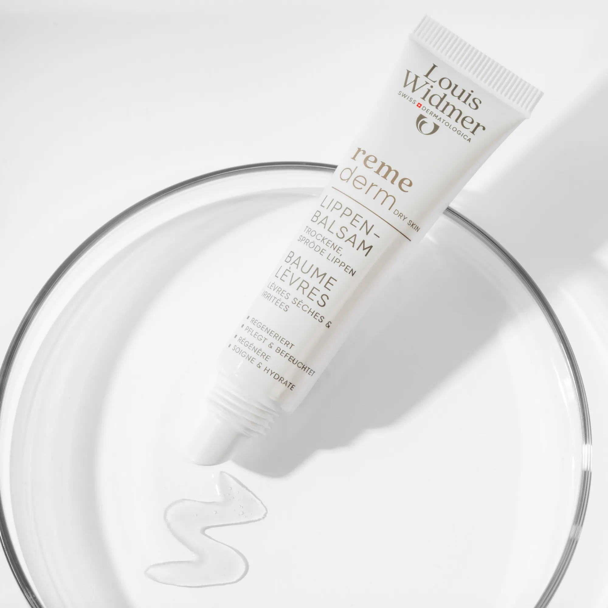 Louis Widmer Remederm Lippenbalsem Licht Geparfumeerd (15 ml) - image 2