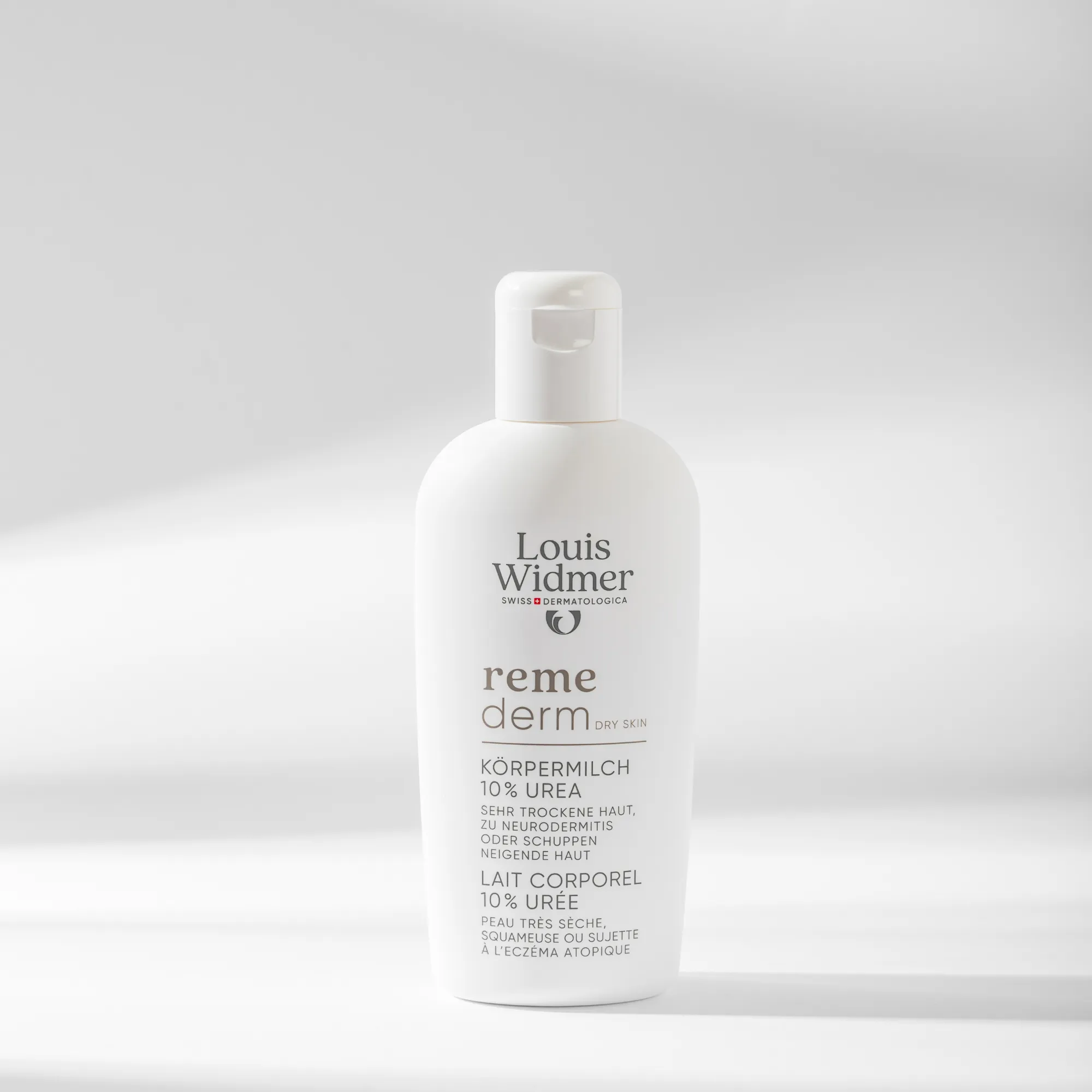 Louis Widmer Remederm Lichaamsmelk 10 % Ureum Licht Geparfumeerd (200 ml) - image 2