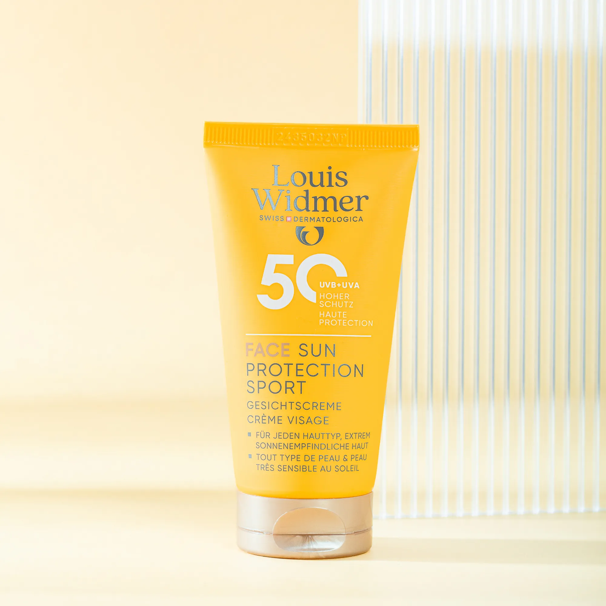 Louis Widmer Face Sun Protection Sport 50 zonder Parfum (50 ml) - image 2