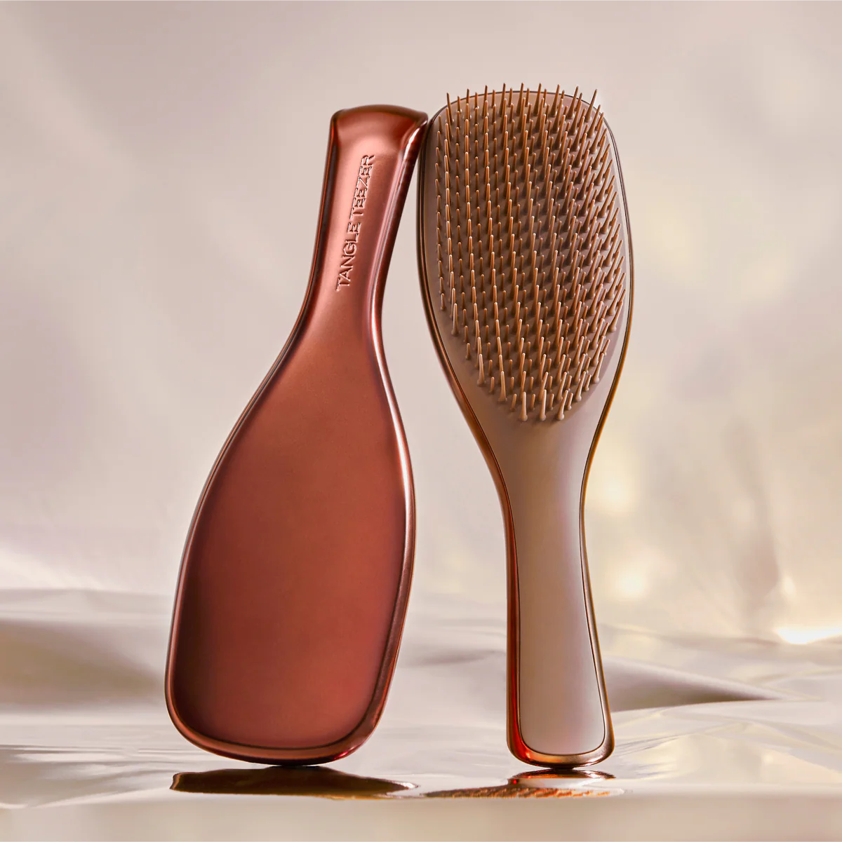 Tangle Teezer Ultimate Detangler Chrome Chocolate Bronze (1 stuk) - image 4