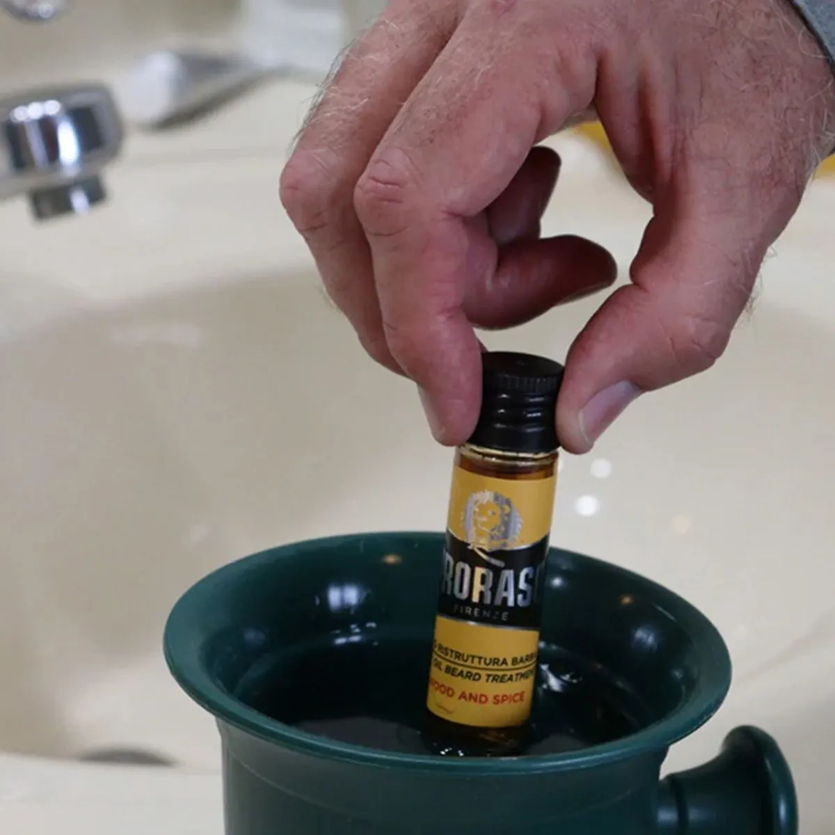 Proraso Hot Oil Treatment W & S (4 x 17 ml) - image 4